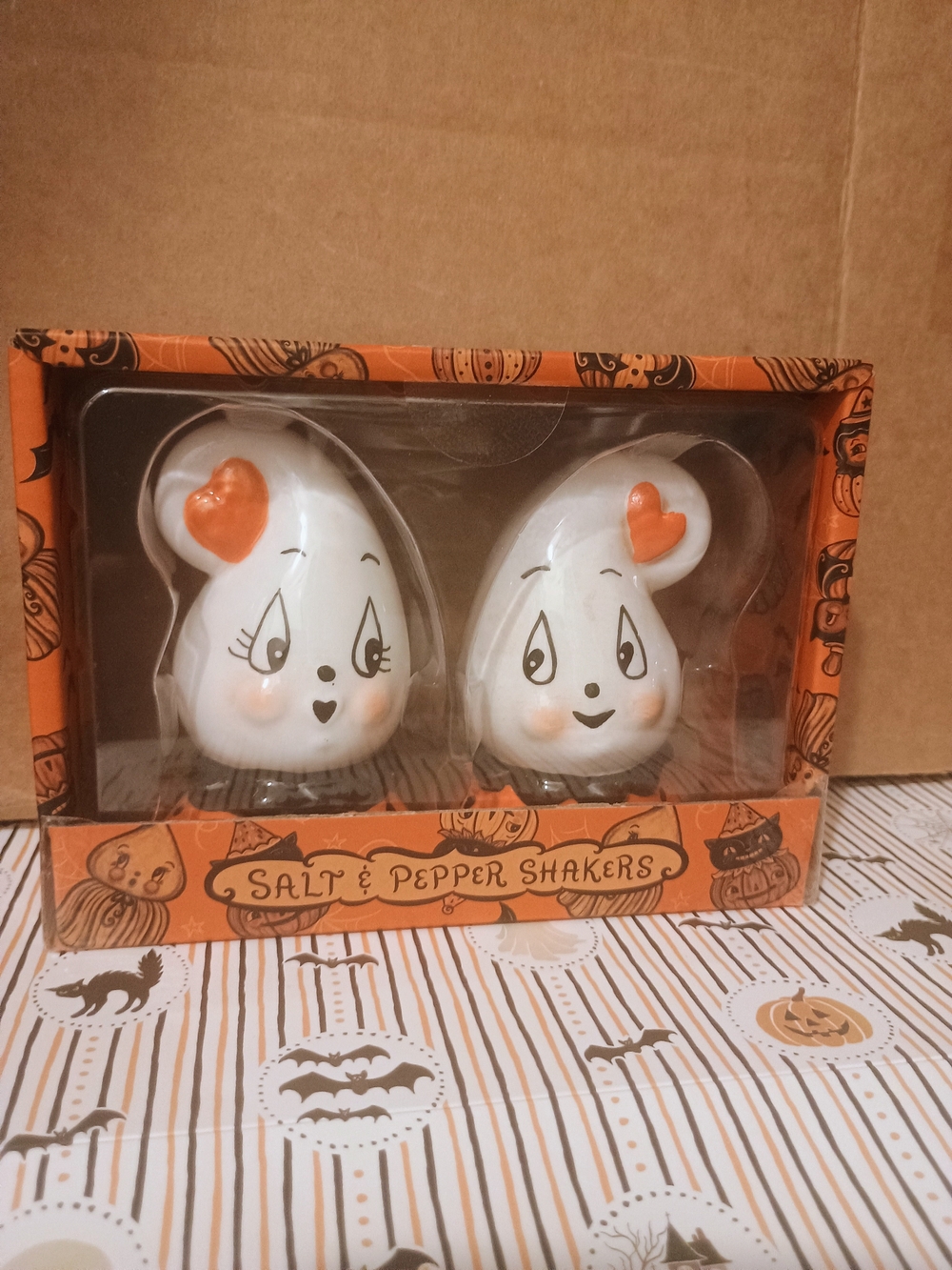 Festive Ghost Salt & Pepper Shaker Set - White and Orange